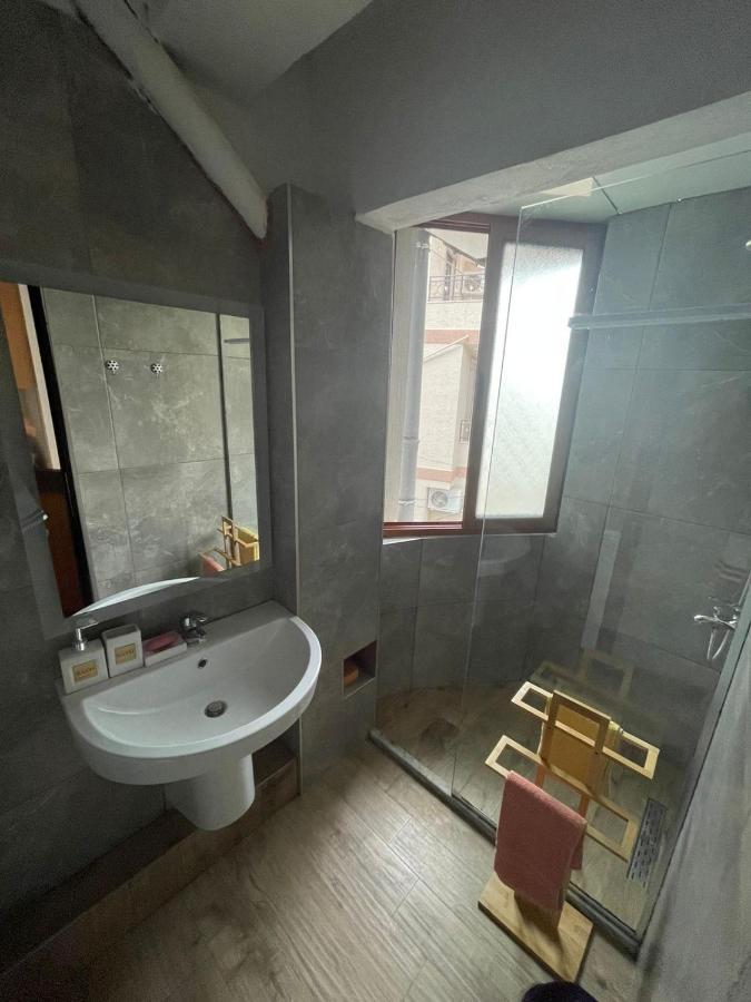 Sunny Hill Apartment Golem (Tirana) Exterior foto