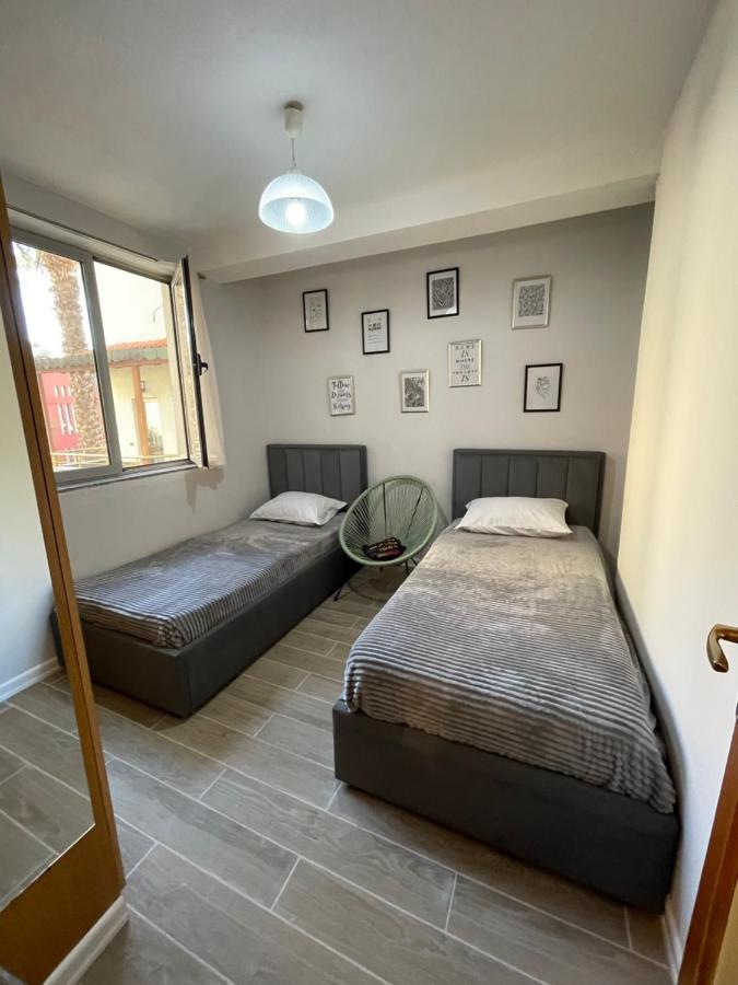 Sunny Hill Apartment Golem (Tirana) Exterior foto