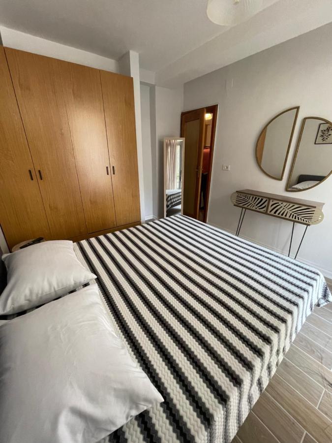Sunny Hill Apartment Golem (Tirana) Exterior foto