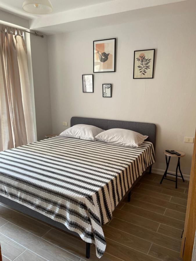 Sunny Hill Apartment Golem (Tirana) Exterior foto